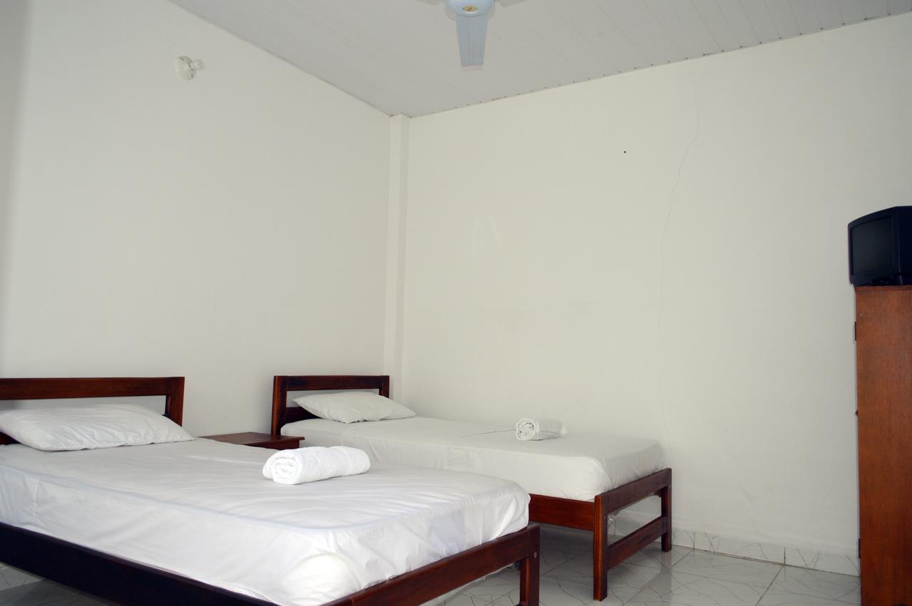 Hotel Heliconias Leticia Ngoại thất bức ảnh